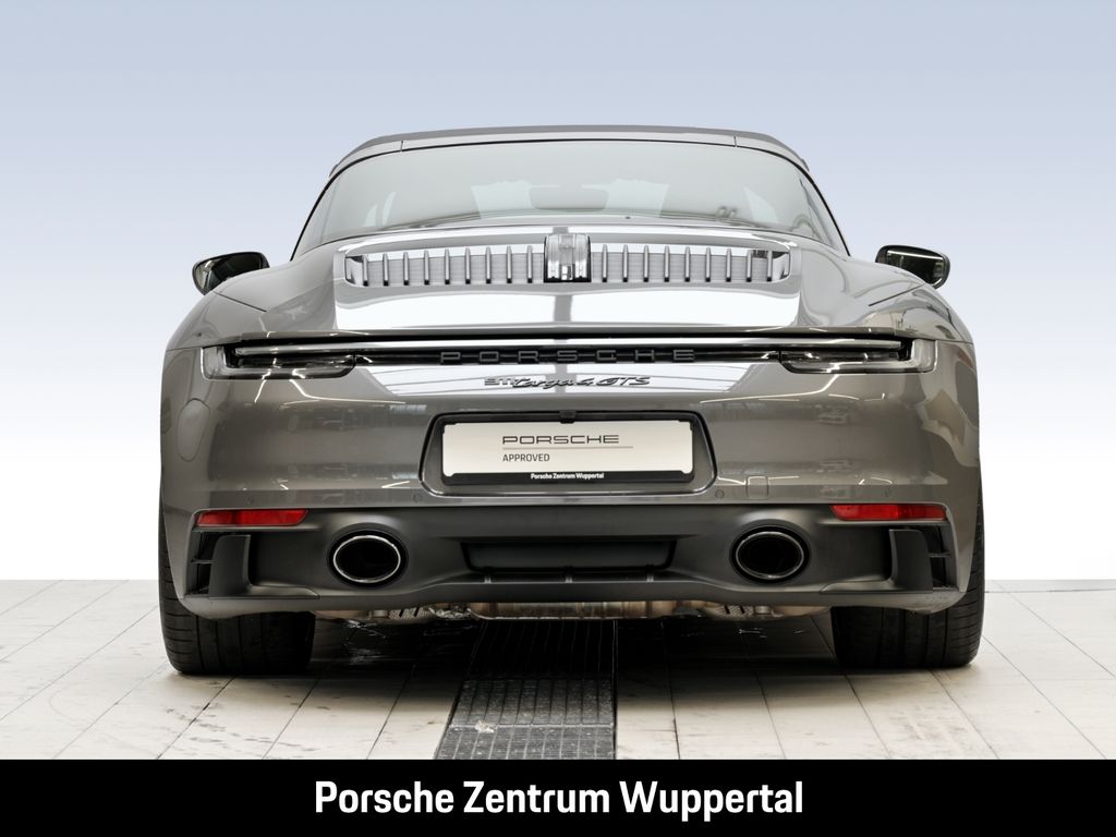 Porsche 992 2022