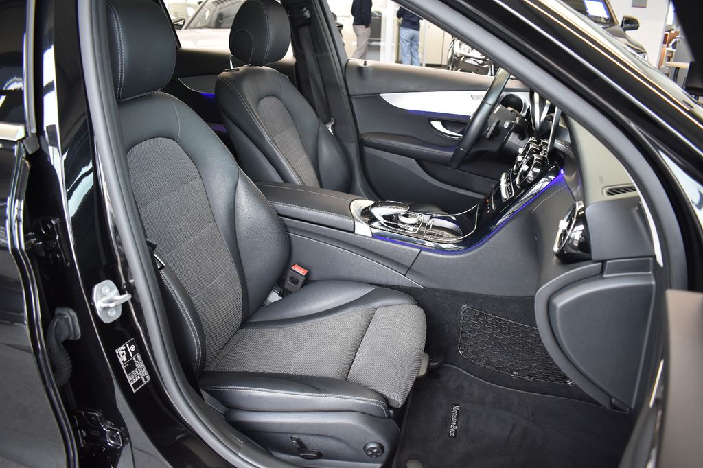 Mercedes-Benz C 300 2020