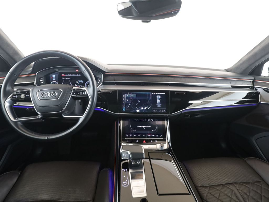 Audi A8 2021
