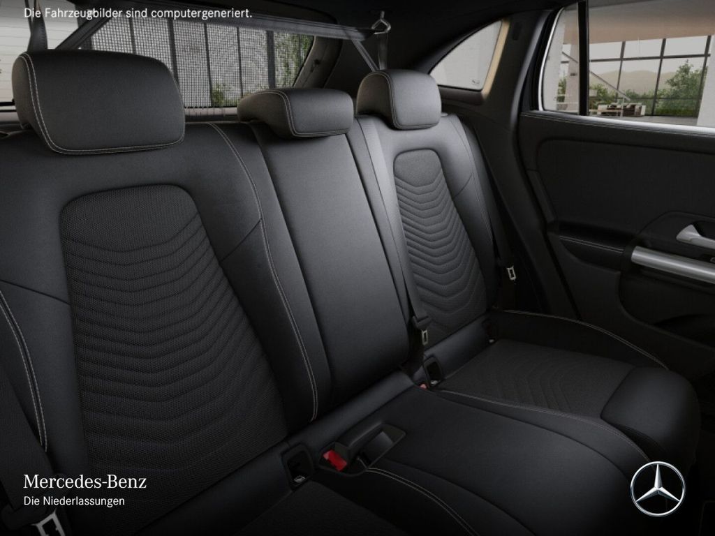 Mercedes-Benz GLA 180 2025