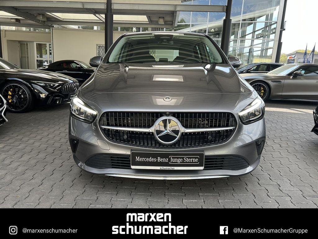 Mercedes-Benz B 250 2023