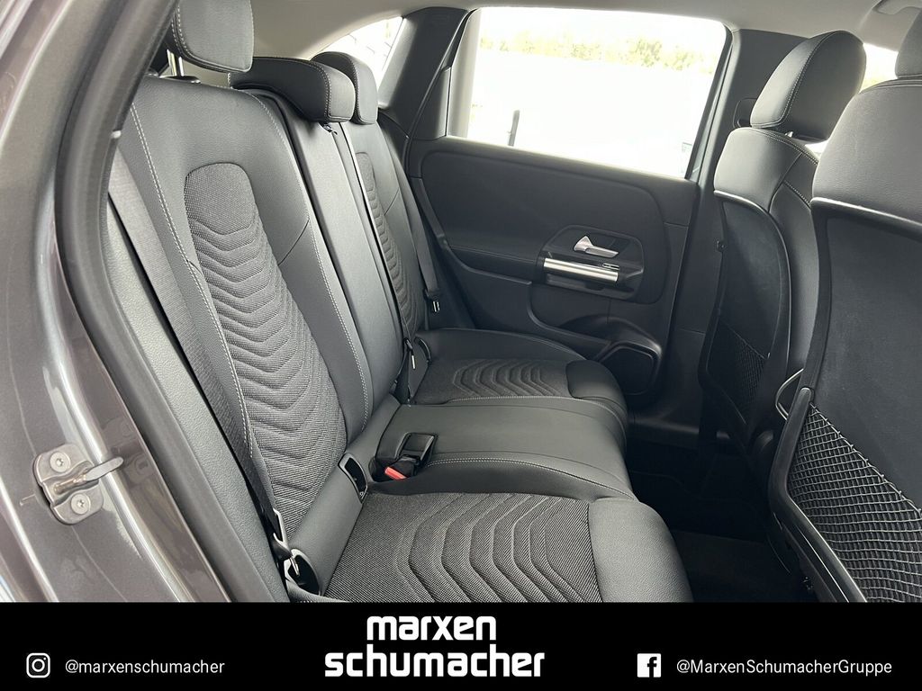 Mercedes-Benz B 250 2023