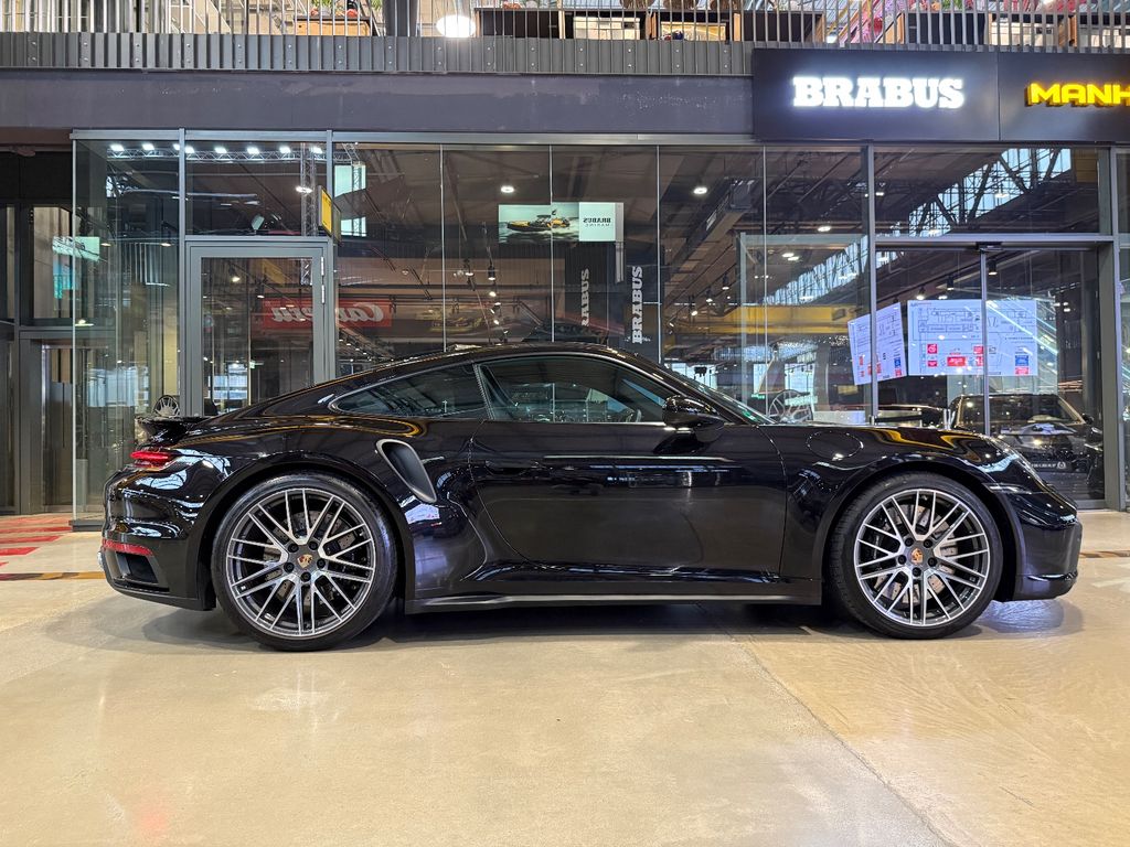 Porsche 992 2023
