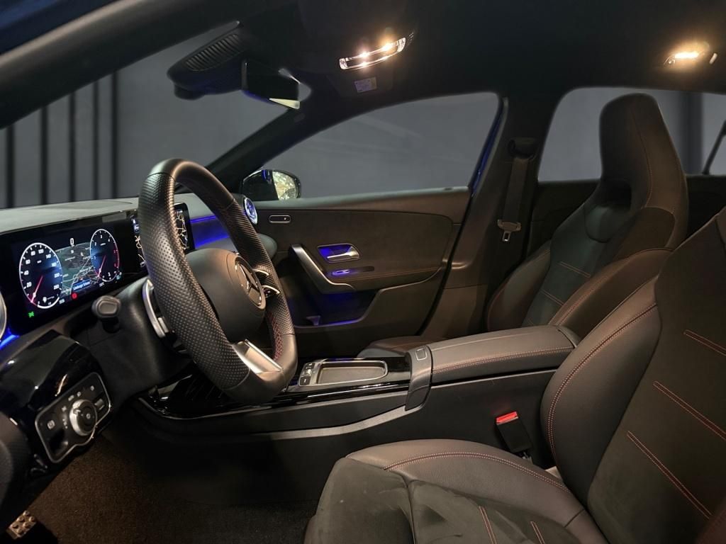 Mercedes-Benz A 200 2025