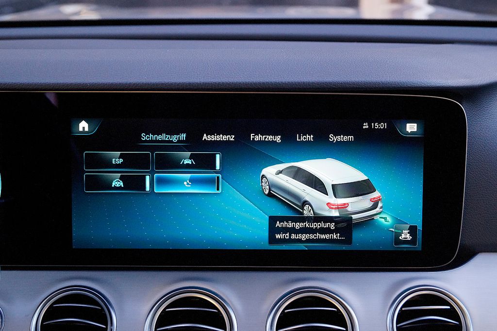 Mercedes-Benz E 300 2021