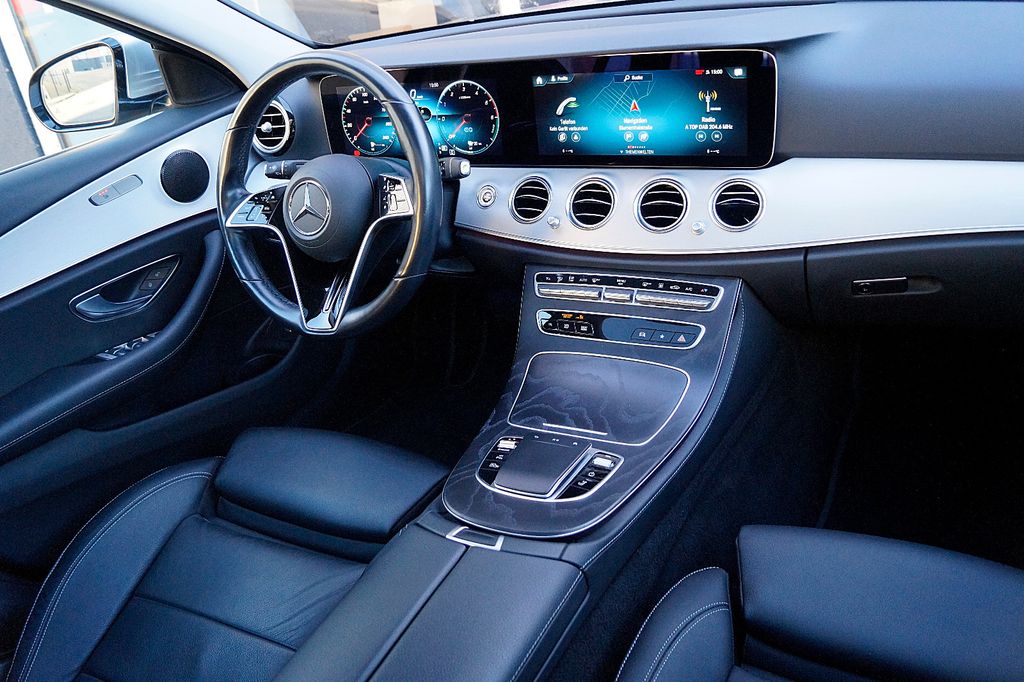 Mercedes-Benz E 300 2021