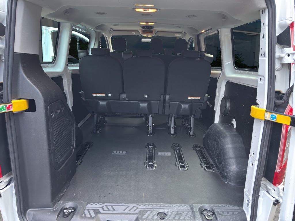 Ford Transit 2021