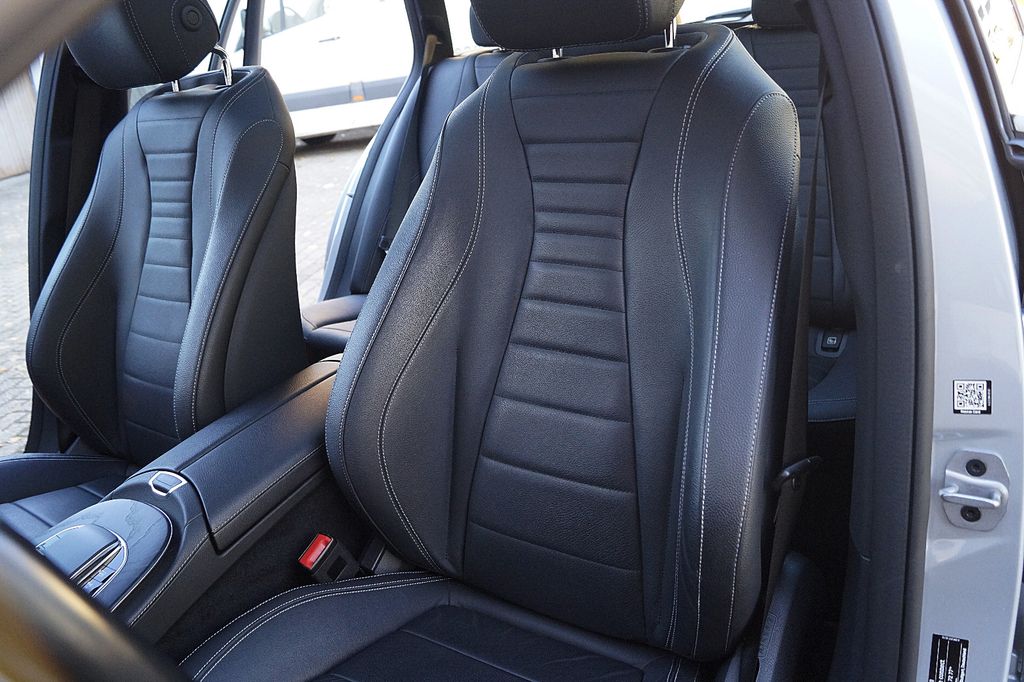 Mercedes-Benz E 300 2021