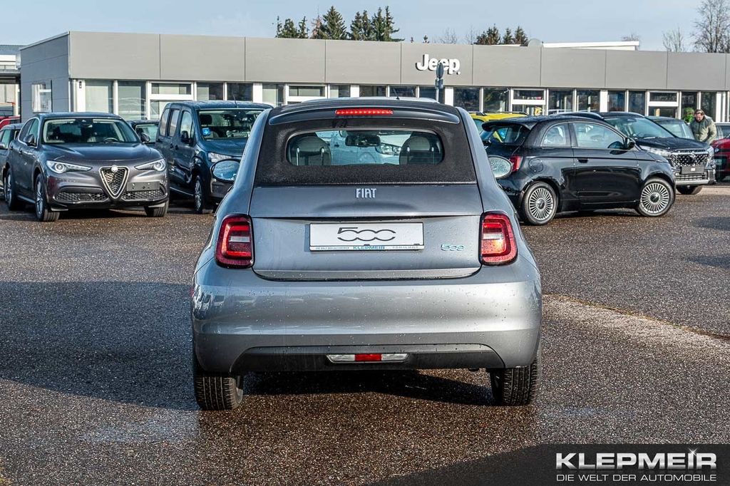 Fiat 500C 2024