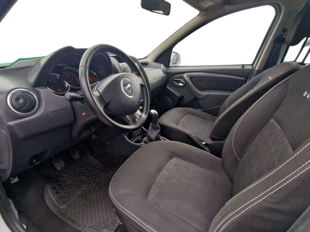 Dacia Duster 2014