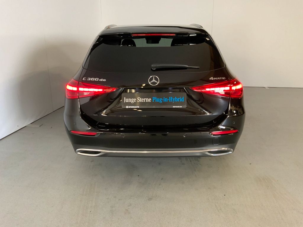 Mercedes-Benz C 300 2023