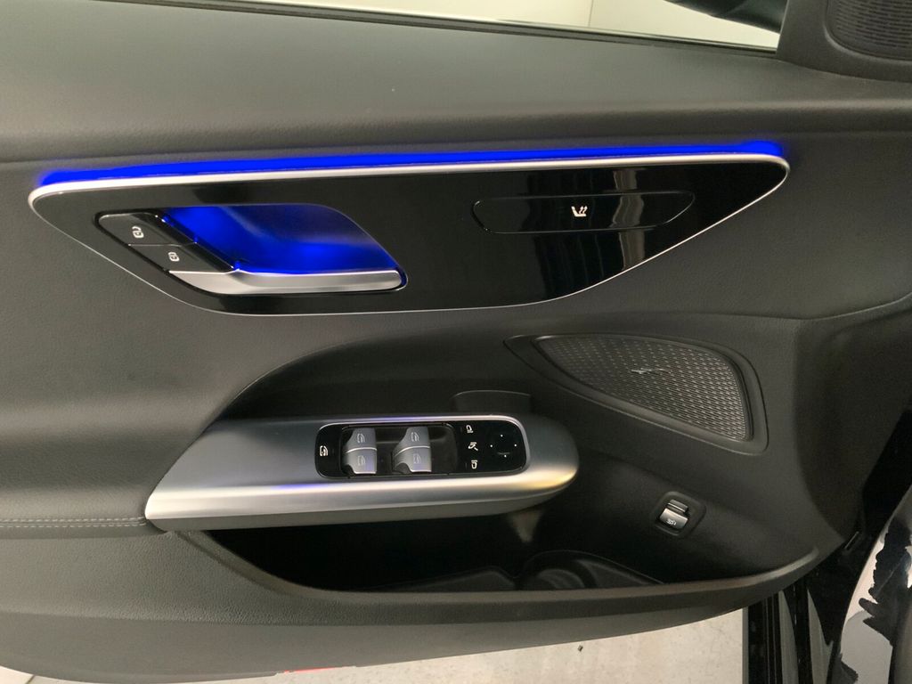 Mercedes-Benz C 300 2023