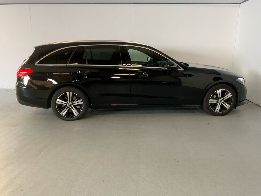 Mercedes-Benz C 300 2023