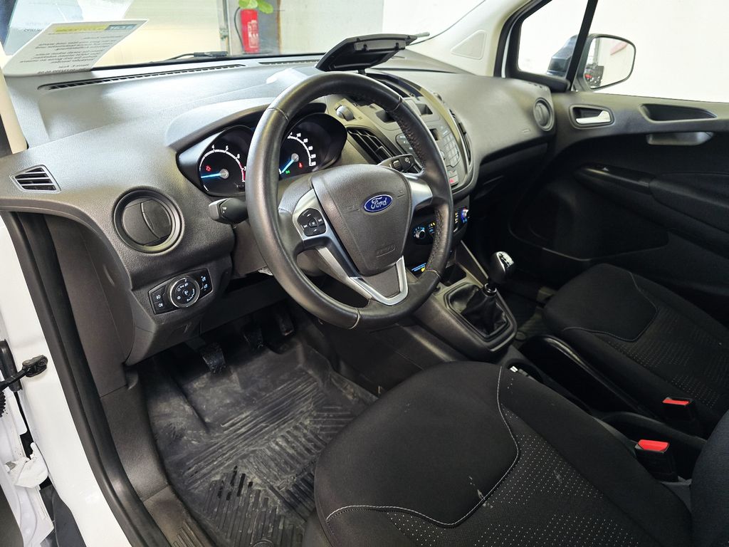 Ford Transit 2021