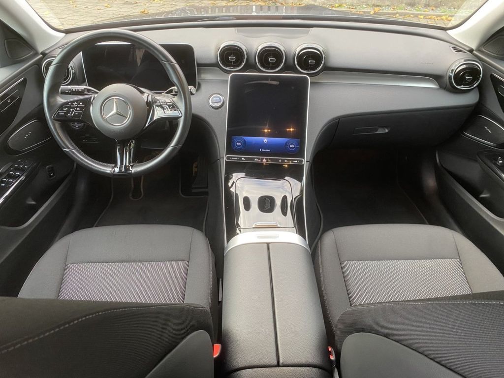 Mercedes-Benz C 200 2023