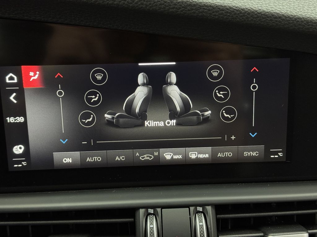 Alfa Romeo Giulia 2022