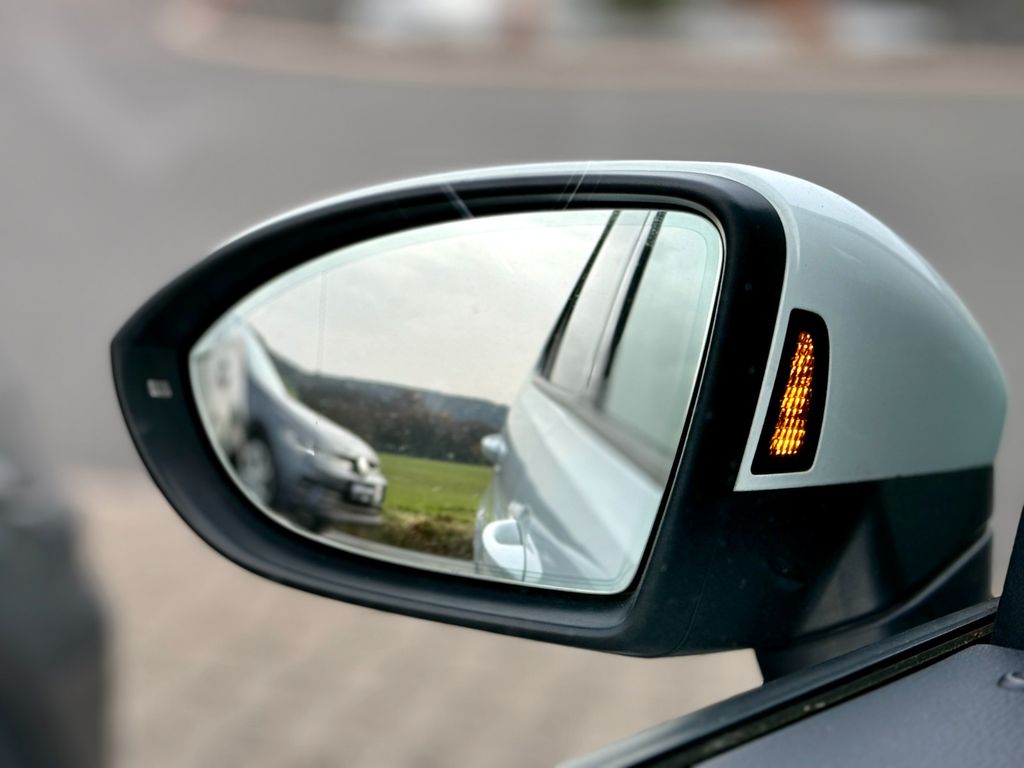 Volkswagen Touran 2023