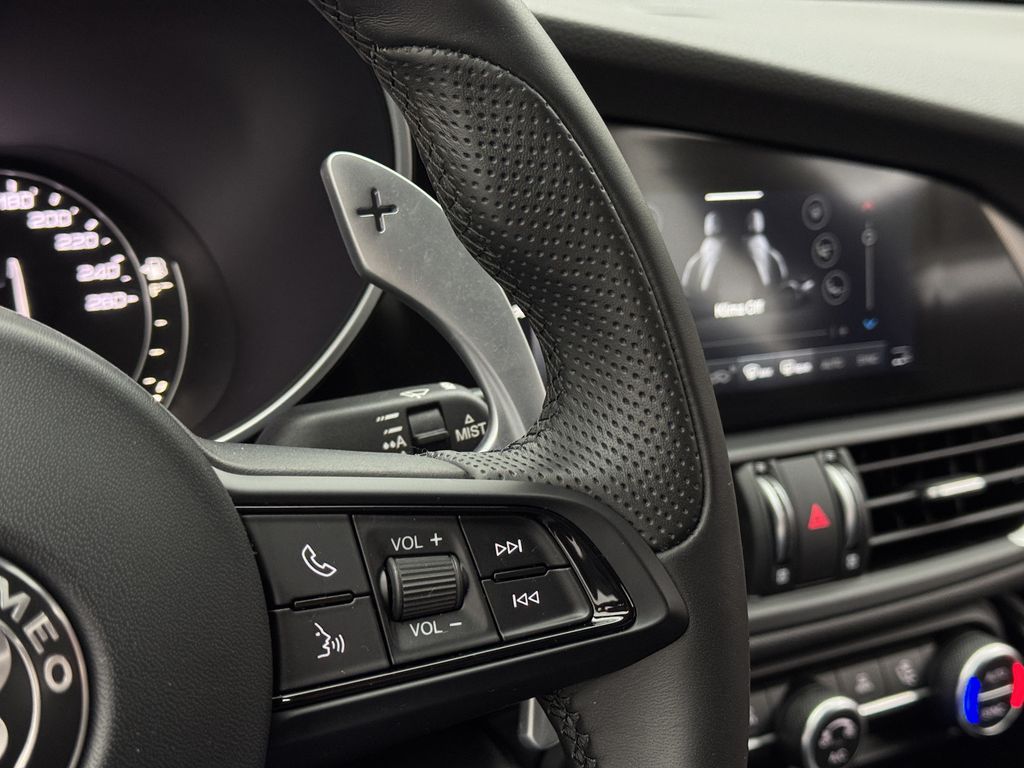 Alfa Romeo Giulia 2022