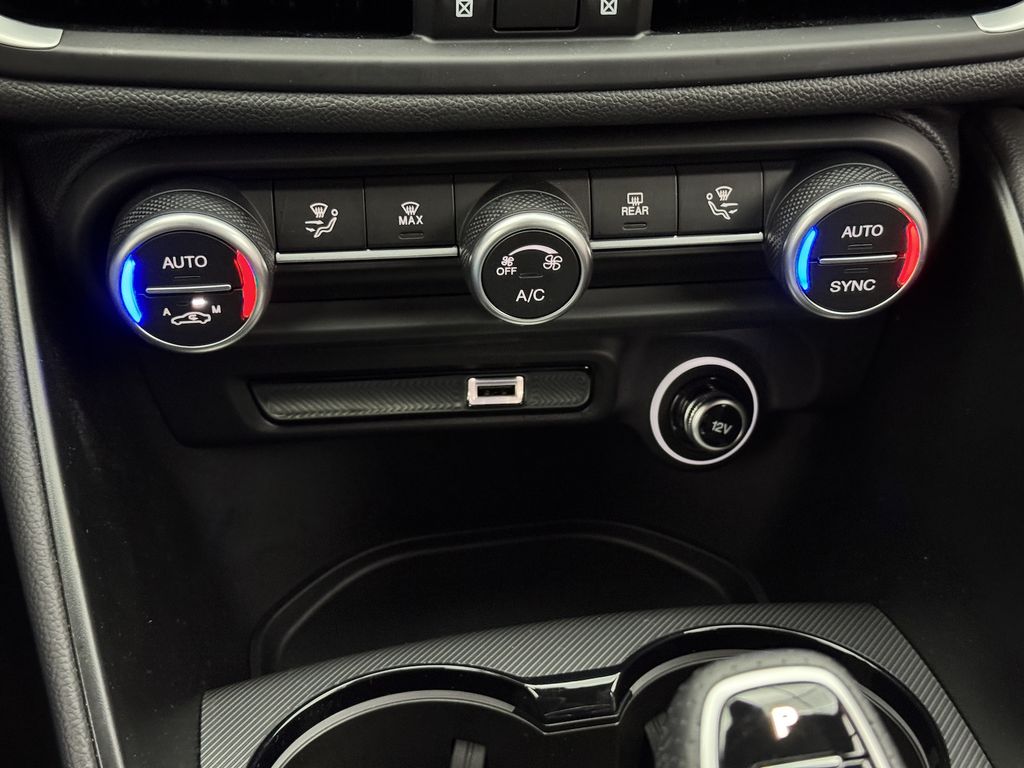 Alfa Romeo Giulia 2022