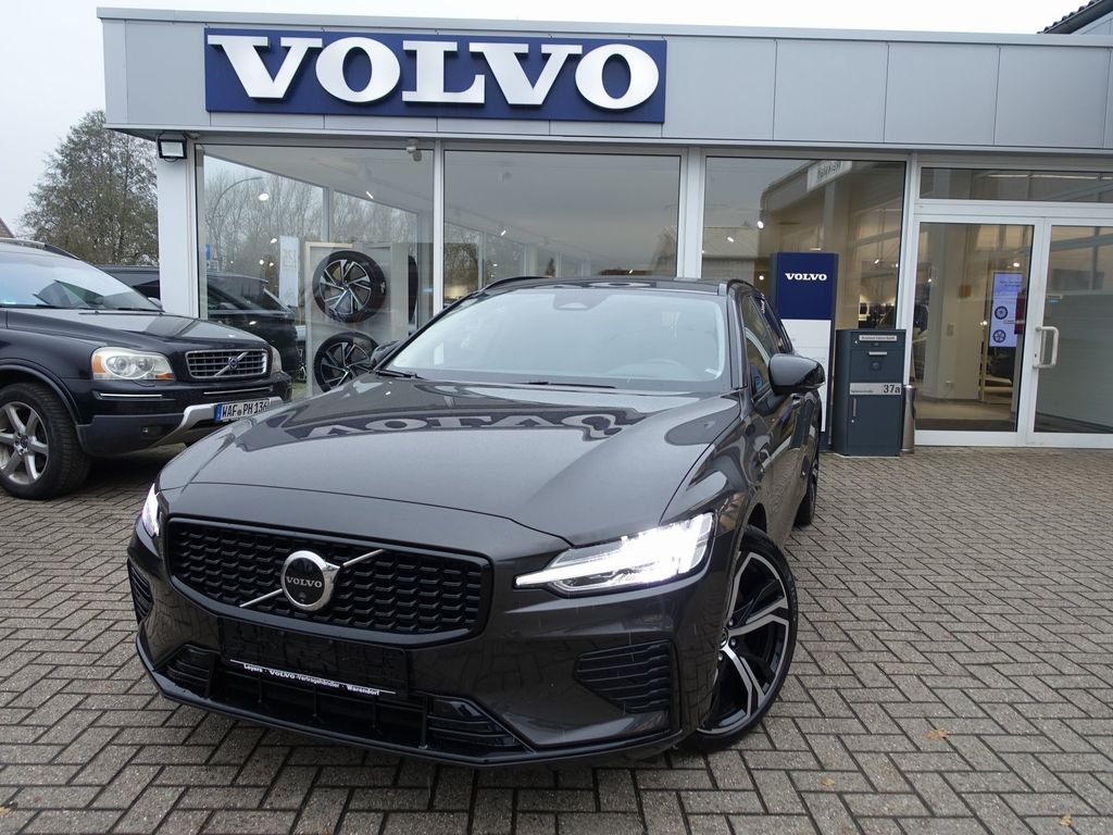 Volvo V60 2025