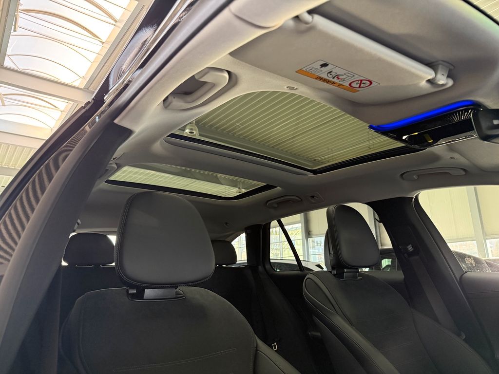 Mercedes-Benz C 300 2025