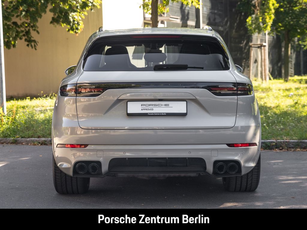 Porsche Cayenne 2023