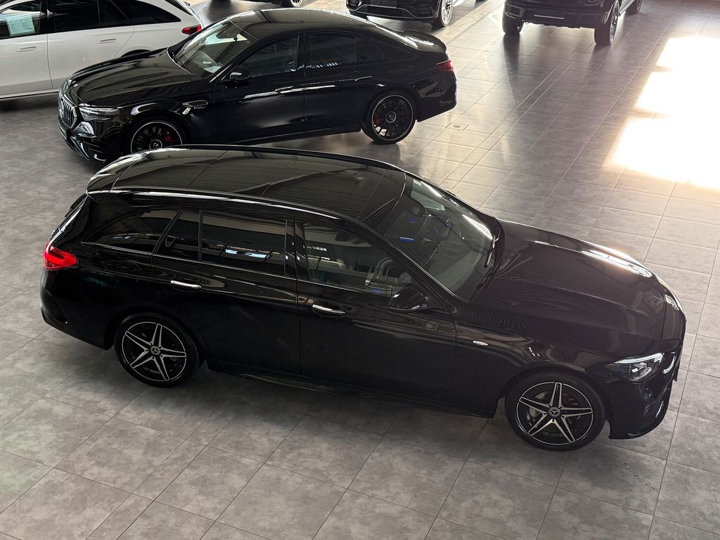 Mercedes-Benz C 300 2025