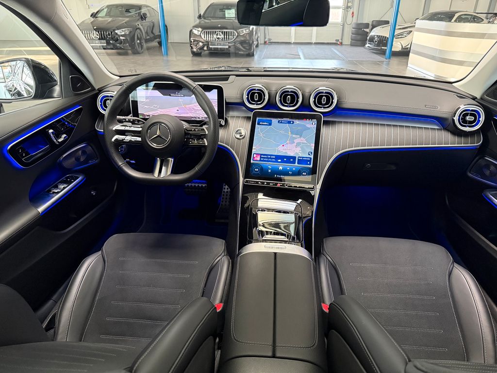 Mercedes-Benz C 300 2025