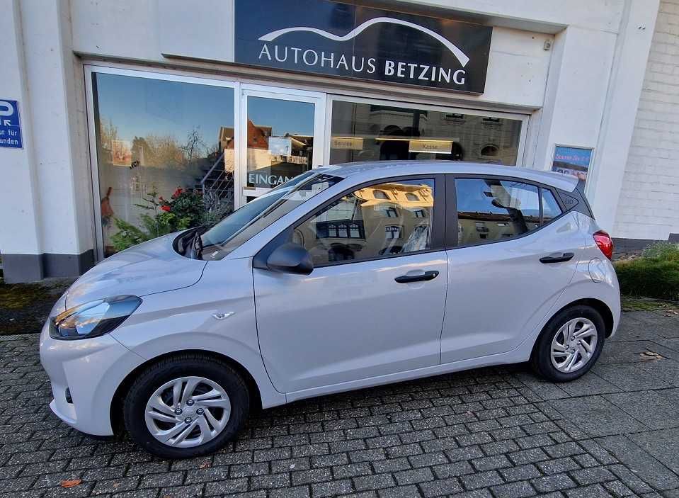 Hyundai i10 2025