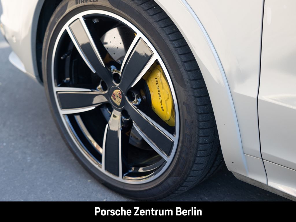 Porsche Cayenne 2023