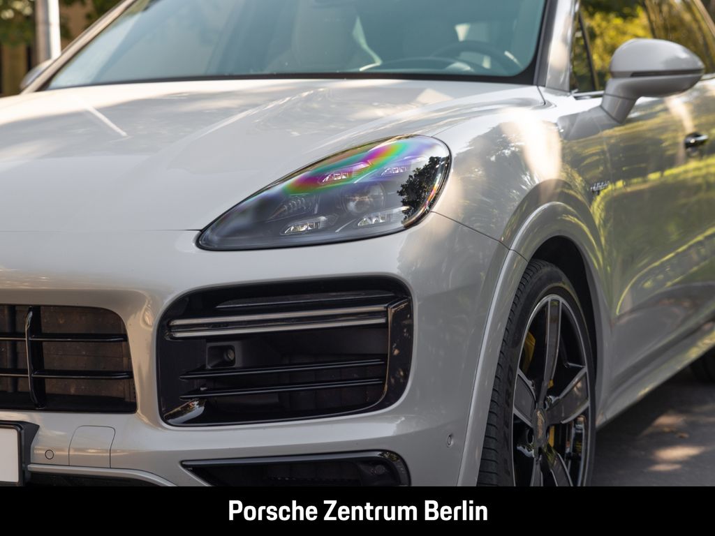Porsche Cayenne 2023