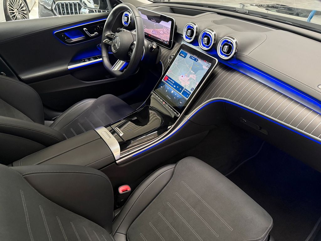 Mercedes-Benz C 300 2025
