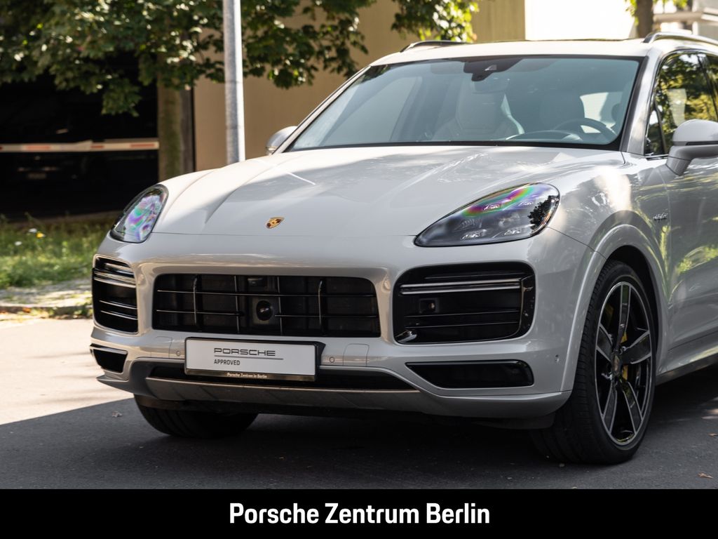 Porsche Cayenne 2023