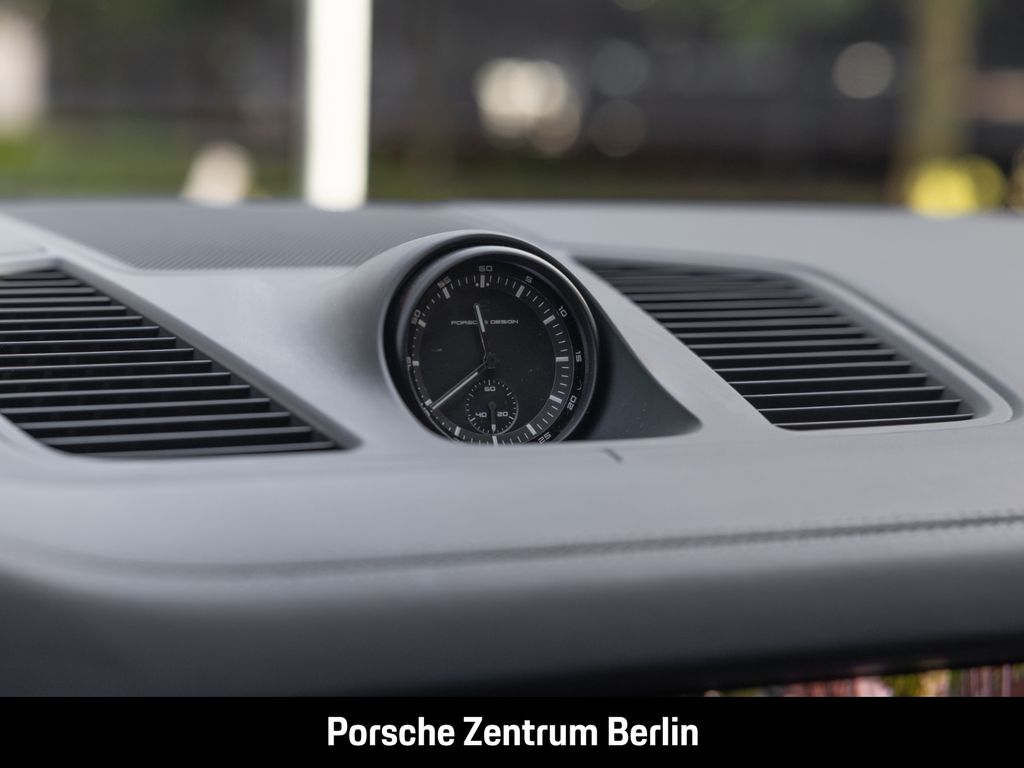 Porsche Cayenne 2023