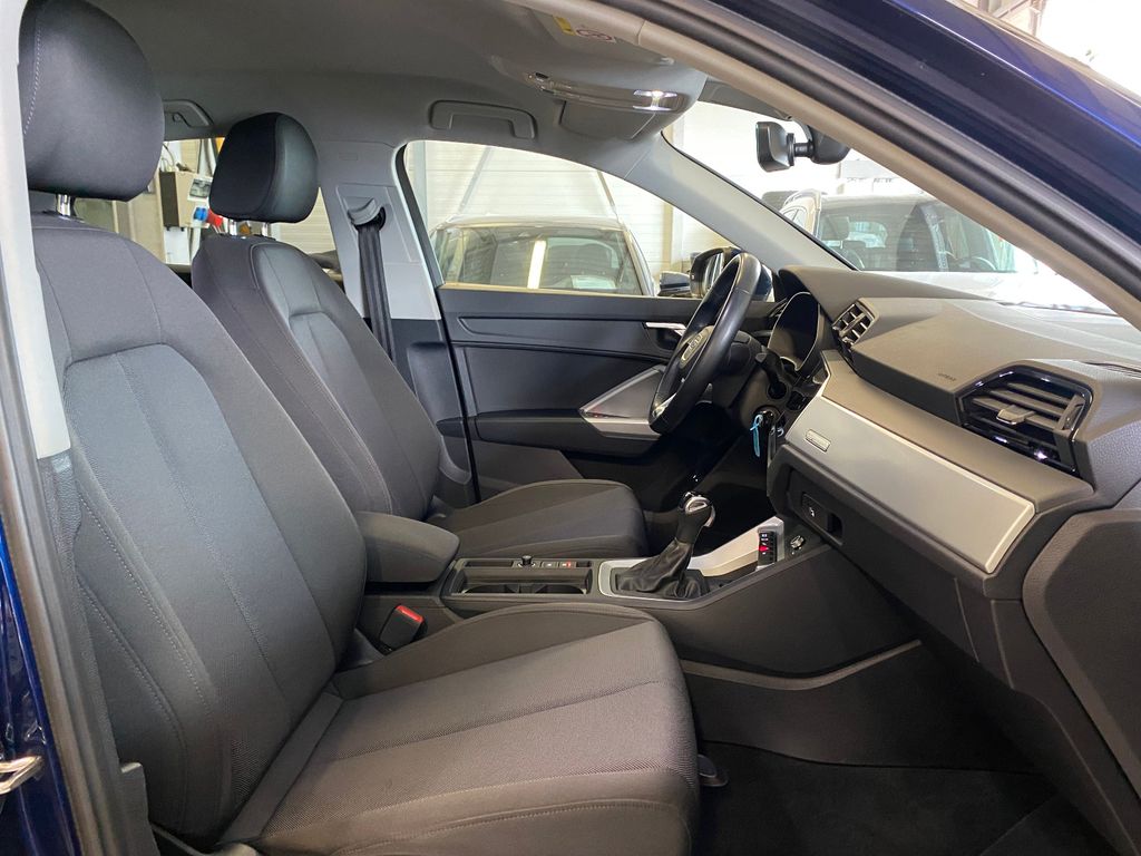 Audi Q3 2021