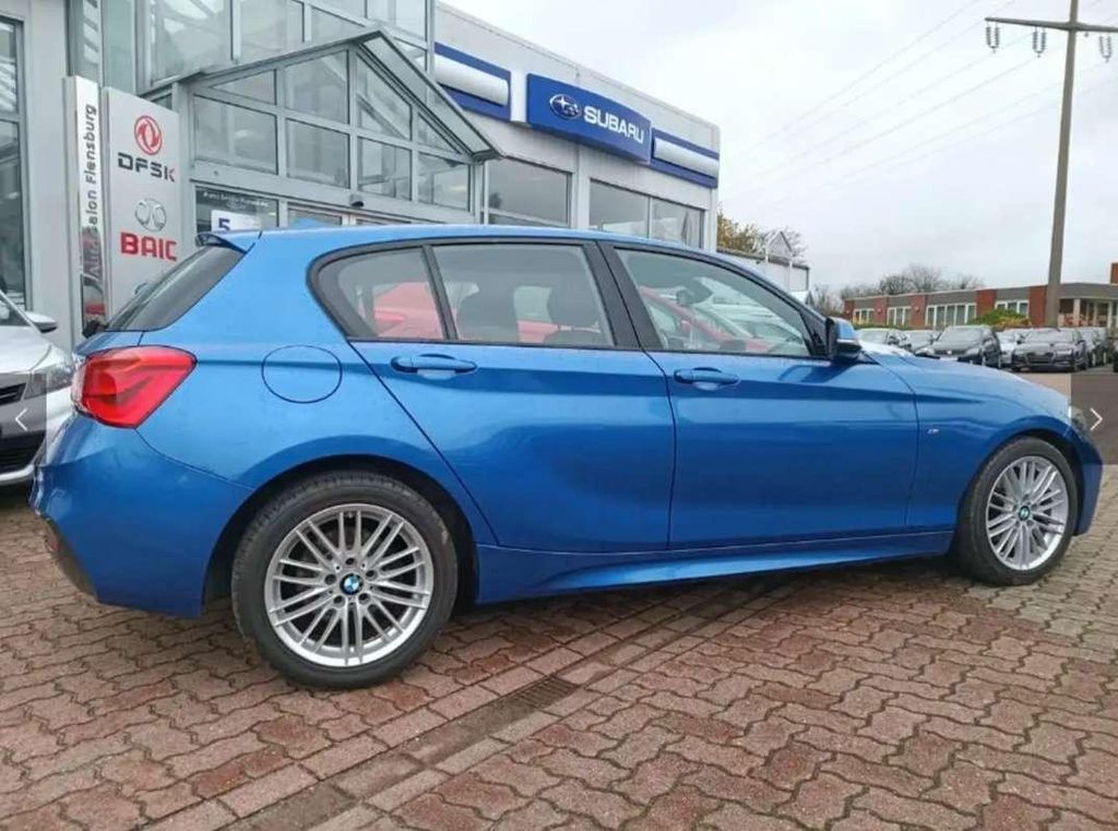 BMW 118 2018