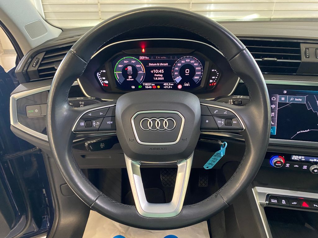 Audi Q3 2021