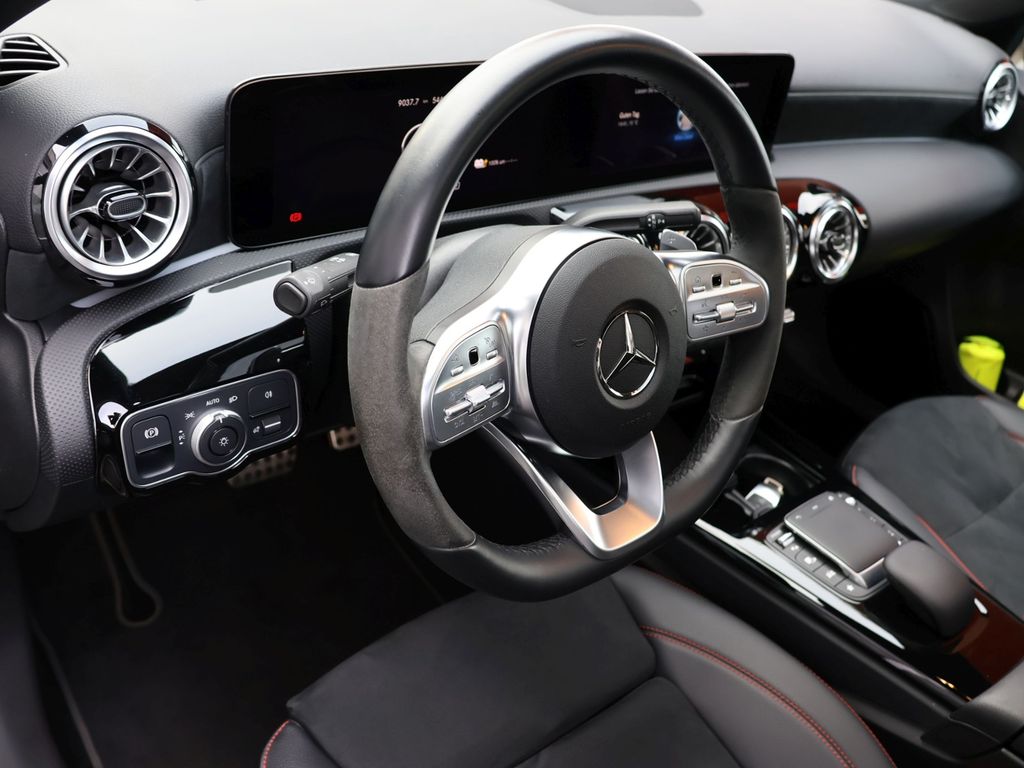 Mercedes-Benz A 250 2022