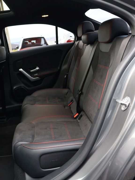 Mercedes-Benz A 250 2022