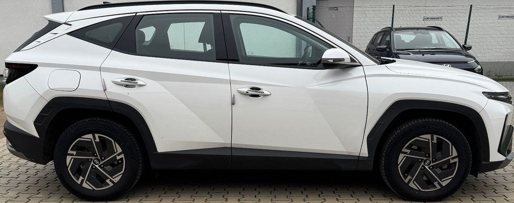 Hyundai TUCSON 2025