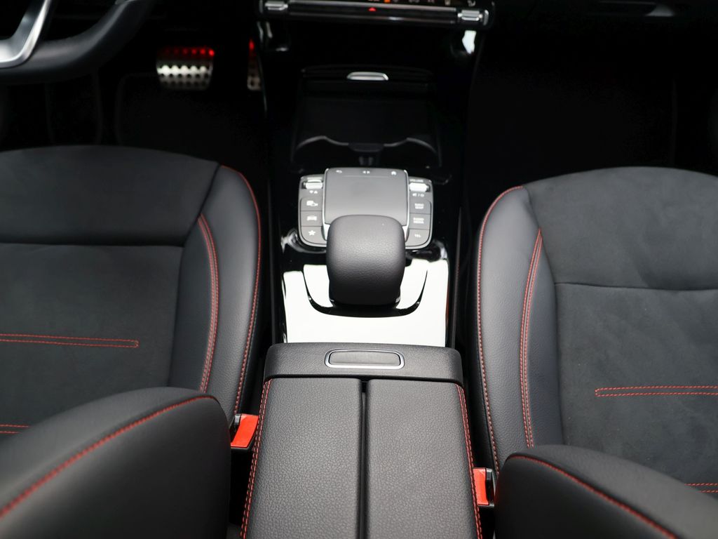 Mercedes-Benz A 250 2022