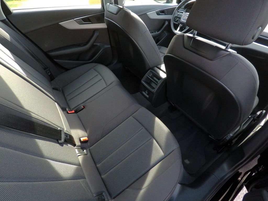 Audi A4 2021