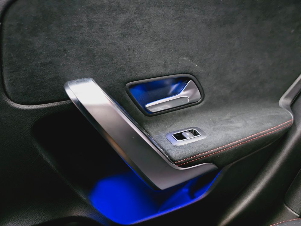 Mercedes-Benz A 220 2024