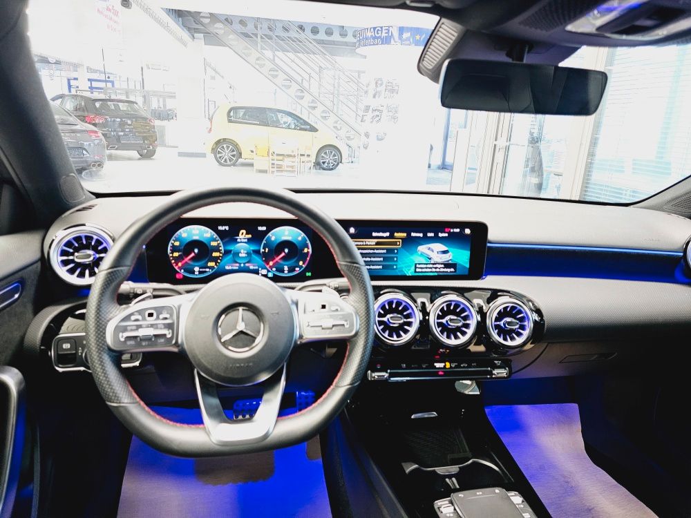 Mercedes-Benz A 220 2024
