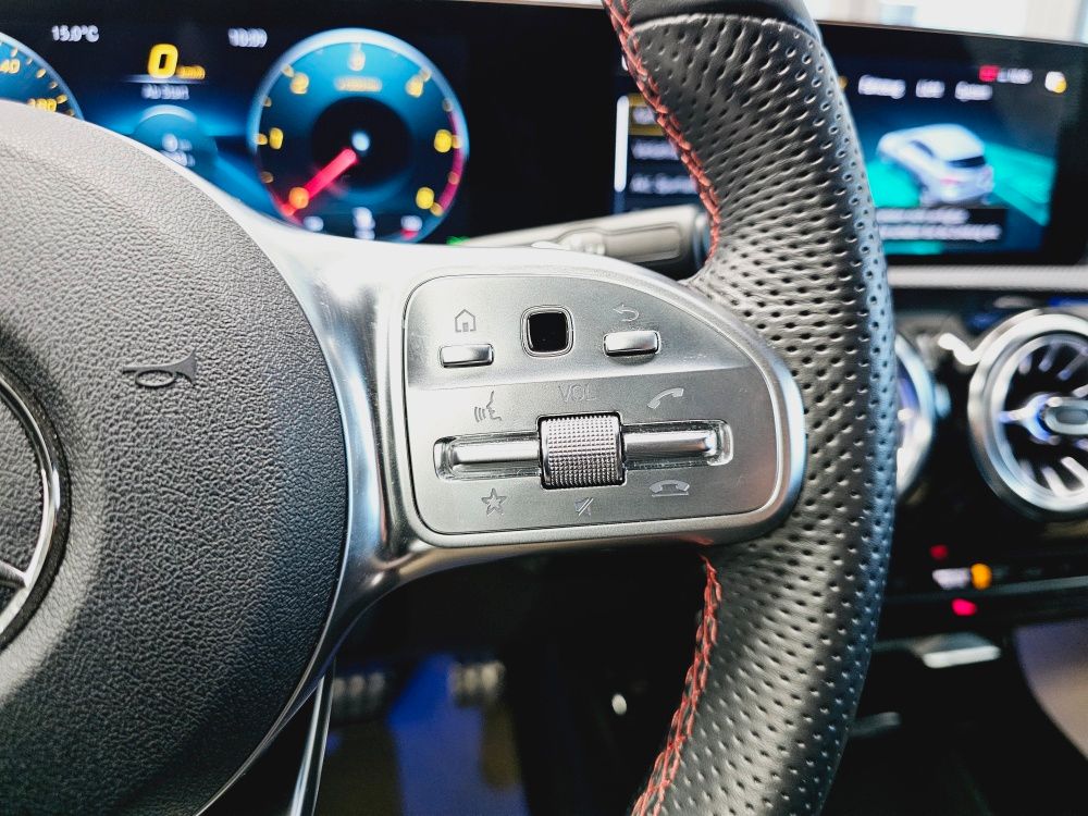 Mercedes-Benz A 220 2024