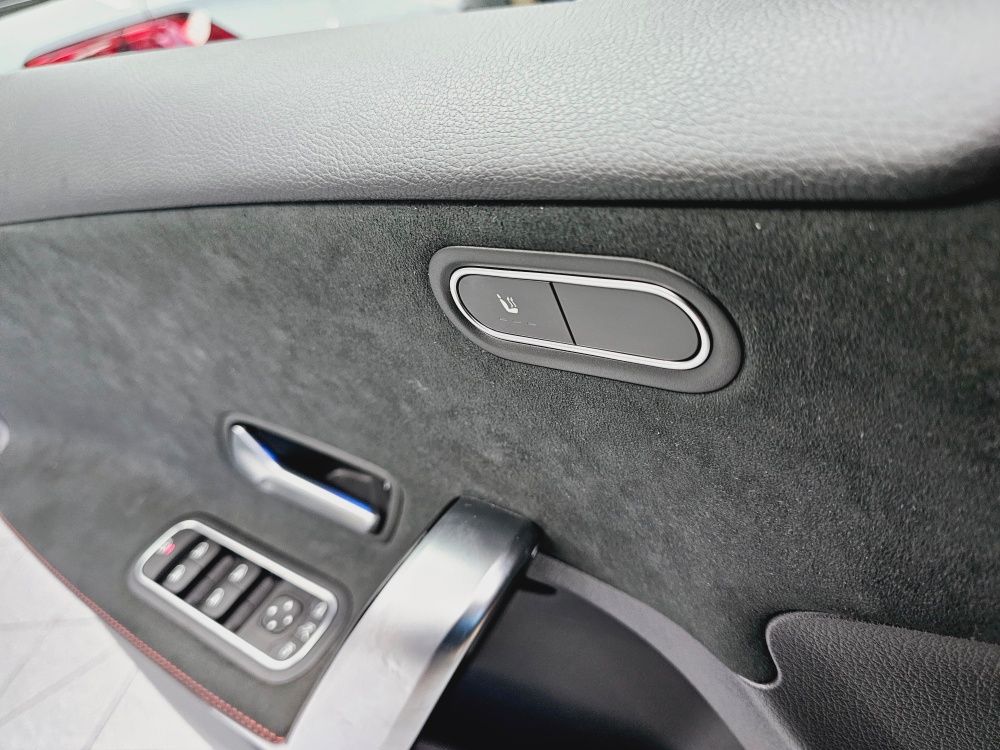 Mercedes-Benz A 220 2024