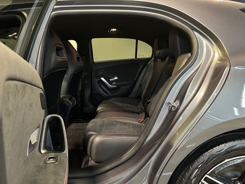 Mercedes-Benz A 250 2022