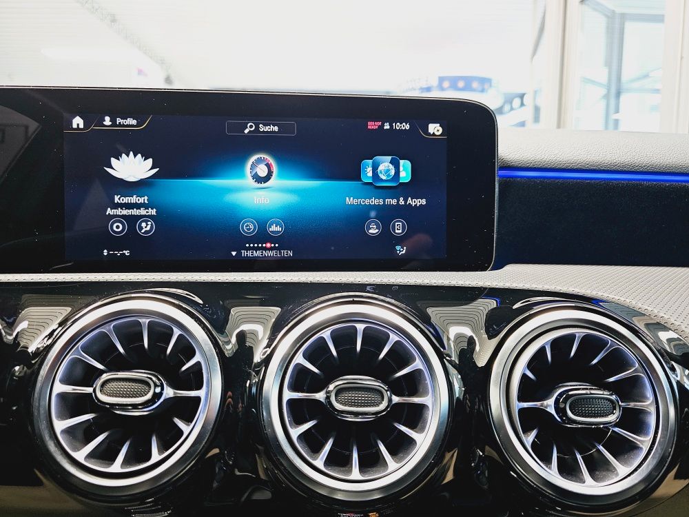 Mercedes-Benz A 220 2024