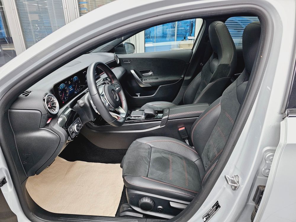 Mercedes-Benz A 200 2024