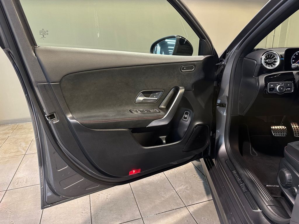 Mercedes-Benz A 250 2022